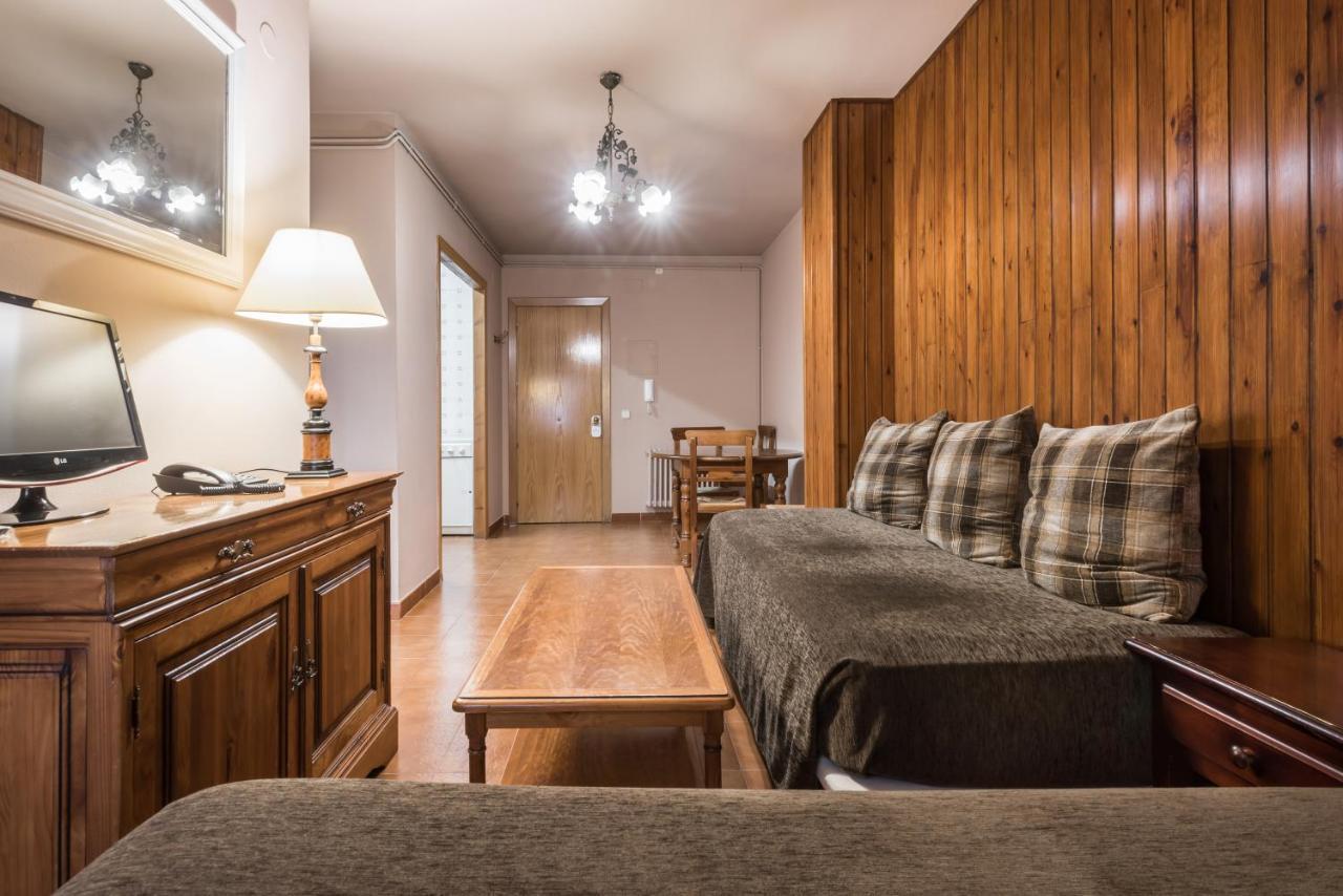 Riu Nere Mountain Apartments Vielha Zewnętrze zdjęcie